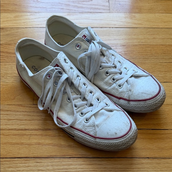 Converse Other - White low top converse